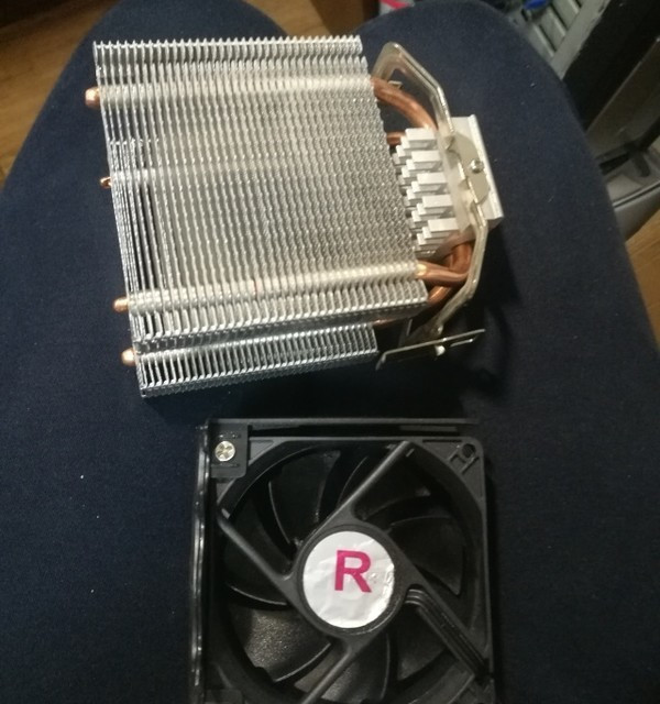 22块钱的热管CPU散热器
