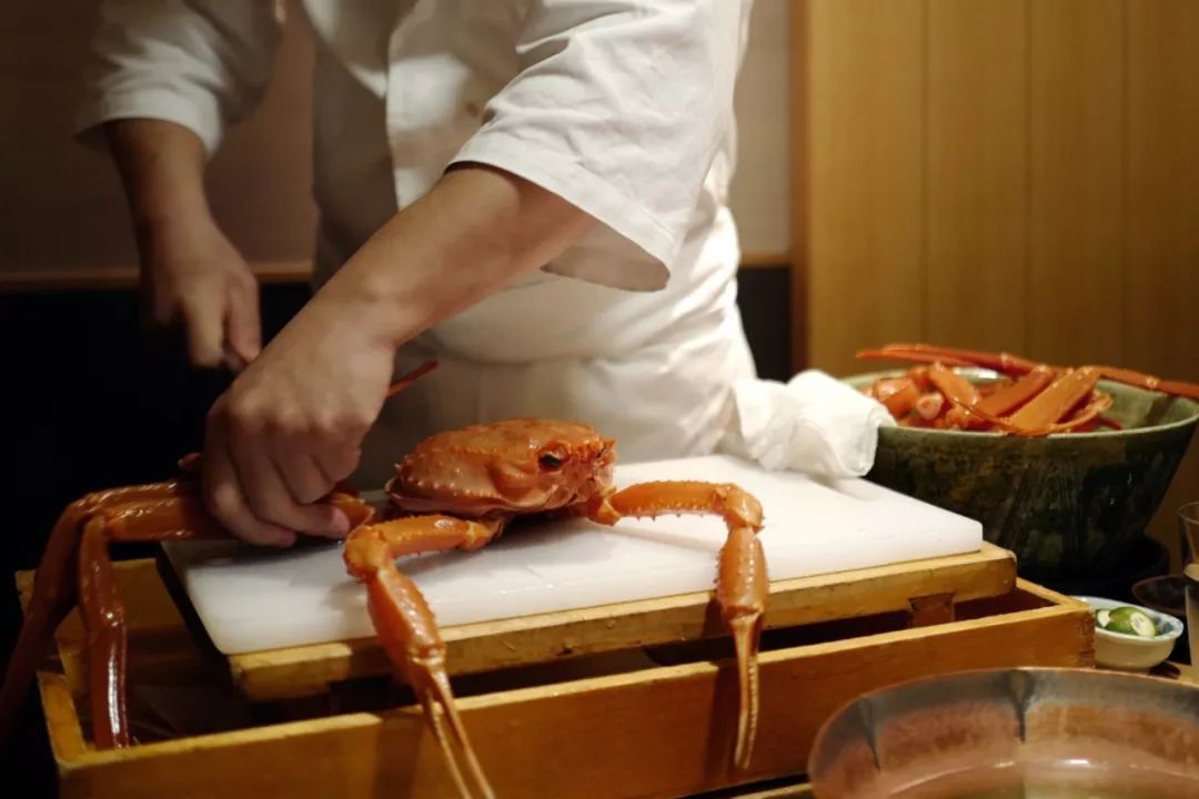 最会吃螃蟹的究竟是中国人还是日本人