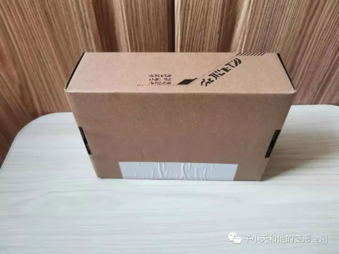 子小天:变形金刚世代精选系列——舞者,开箱测评!