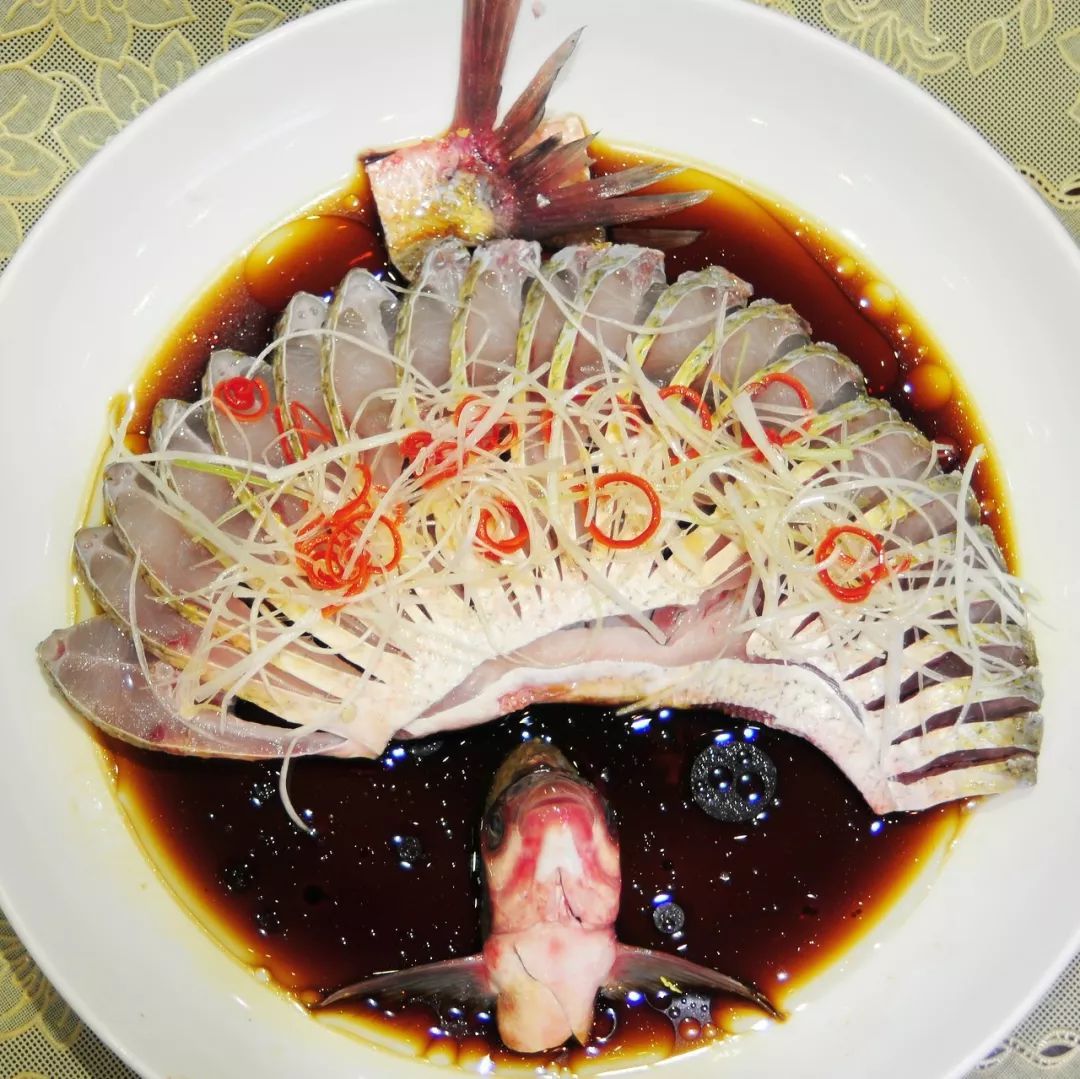 洛阳特色美食牡丹燕菜，简单的做法却做出如此的美味 | 说明书网