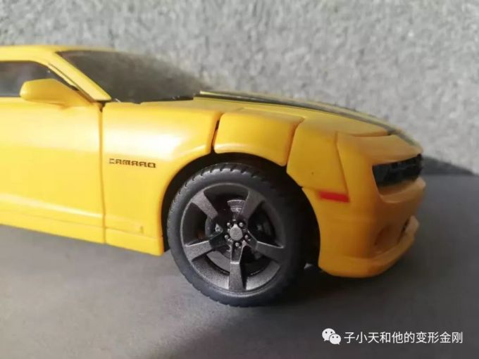 【评玩具】子小天:岑测评《变形金刚 MPM03大黄蜂,只有它称得上是真正的MPM!》