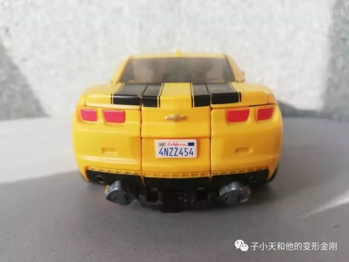 【评玩具】子小天:岑测评《变形金刚 MPM03大黄蜂,只有它称得上是真正的MPM!》