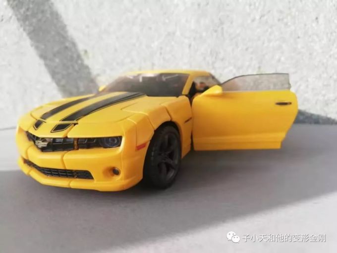 【评玩具】子小天:岑测评《变形金刚 MPM03大黄蜂,只有它称得上是真正的MPM!》