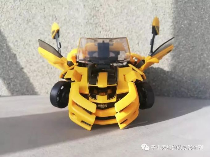 【评玩具】子小天:岑测评《变形金刚 MPM03大黄蜂,只有它称得上是真正的MPM!》