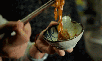 传说中的东北神菜铁锅炖烀饼子,在家也能轻松搞定
