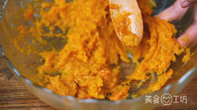 减肥也能大胆吃的肉松小贝,一口平底锅就能做!