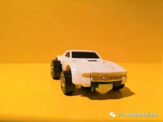 【评玩具】子小天:大果果测评《变形金刚 G1复刻版挡板背离!》