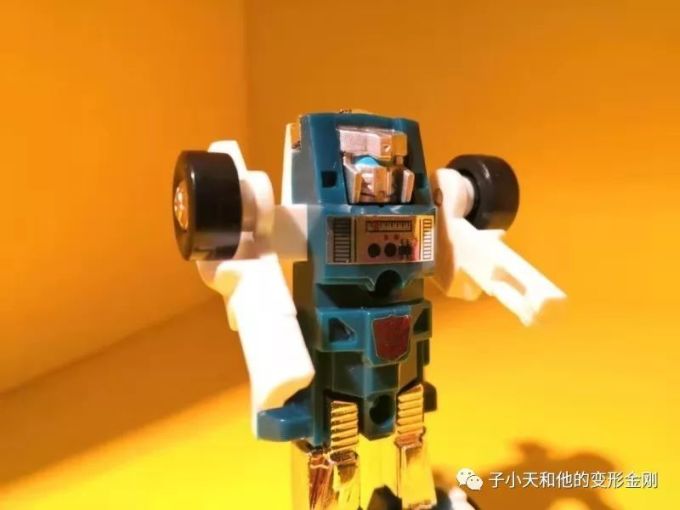 【评玩具】子小天:大果果测评《变形金刚 G1复刻版挡板背离!》