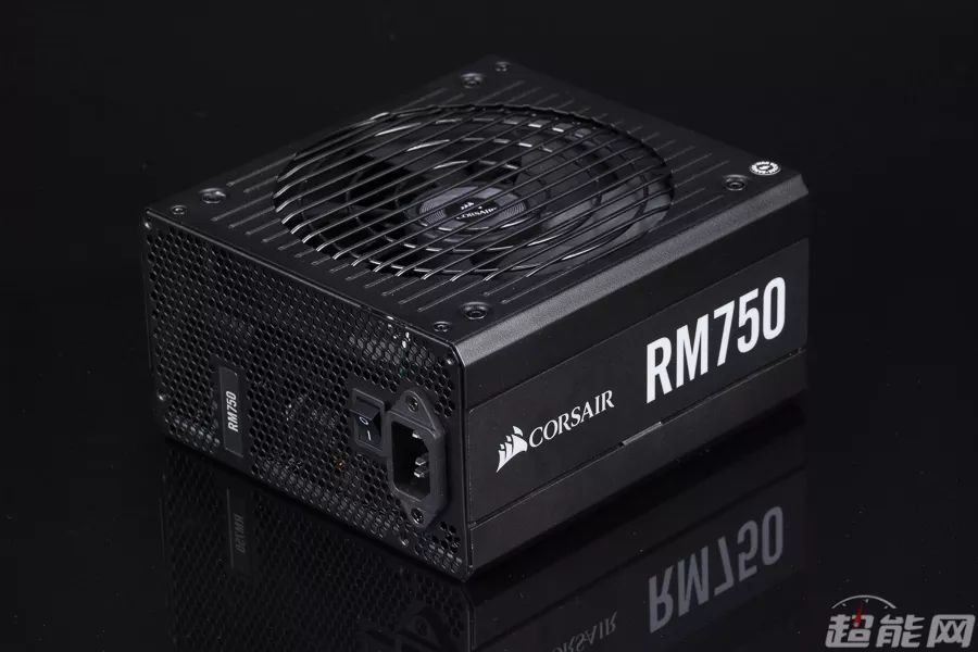 海盗船RM750电源评测：RM系列正统继承者，主流平台的强力搭档