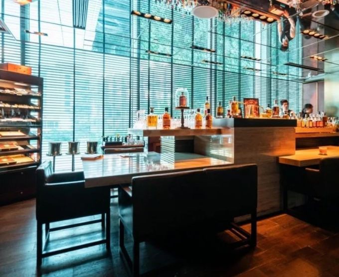_DSC5716.jpg 太古汇的五星级酒店里,藏着一间明星也爱打卡的Whisky Bar