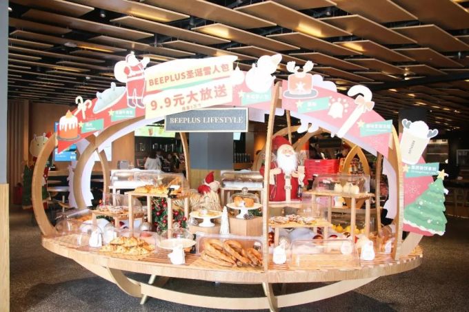 DSC00277.JPG 今年深圳第一场雪,就在3000㎡烘焙博物馆里...