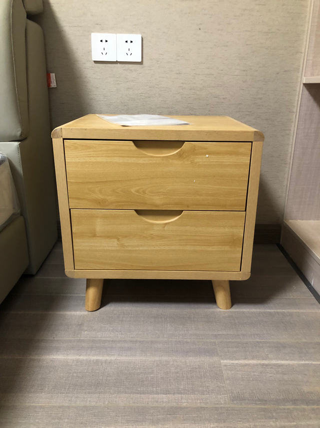 淘宝买的床头柜