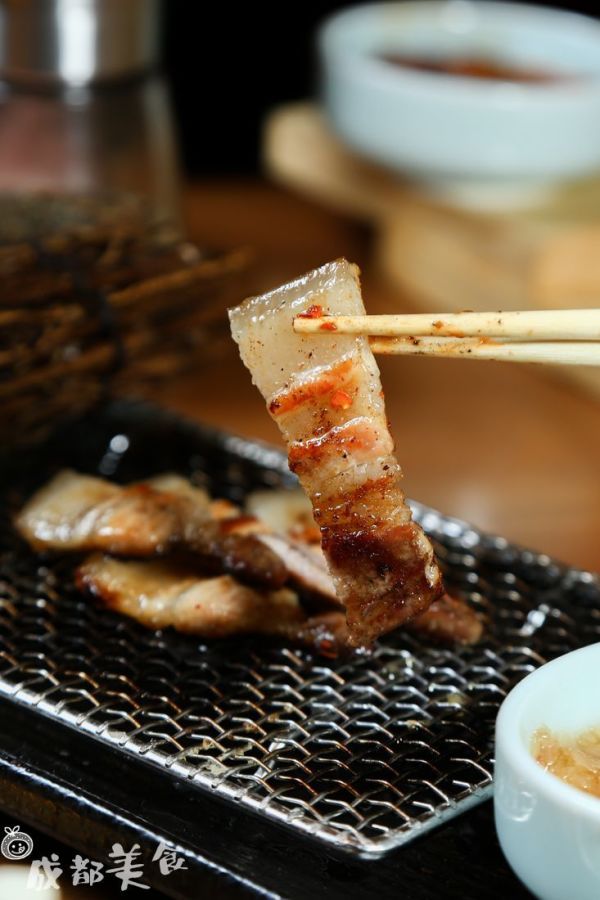 姐姐家的日式10层烤肉,吃一份就饱!