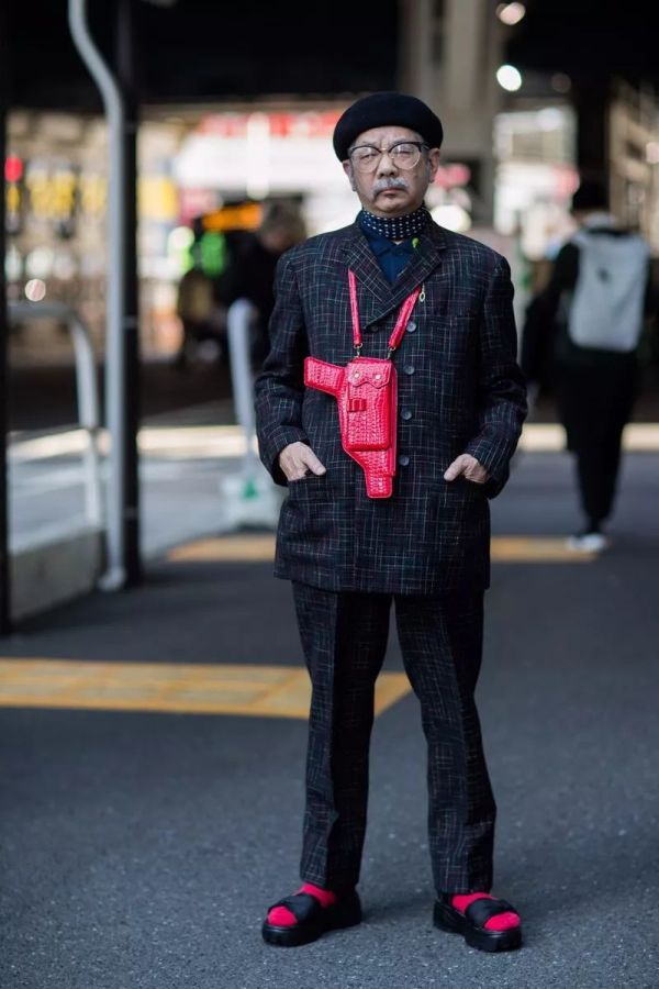 对质感有追求的潮人们,究竟会选择哪一双跑鞋?