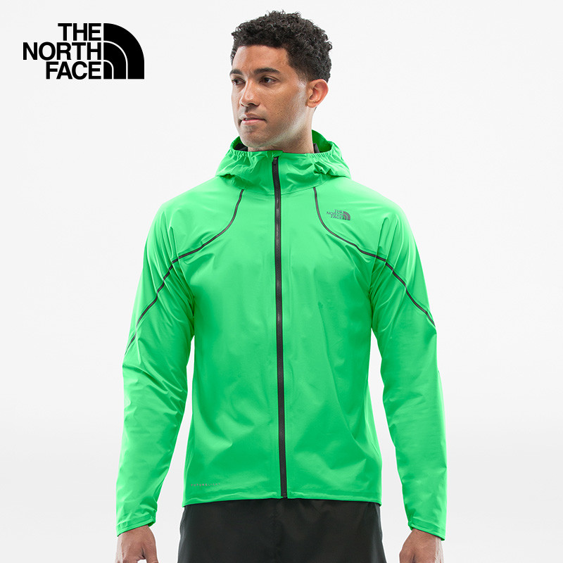 防水透气之外，还有柔软：THE NORTH FACE 北面 新型防水透气面料 FutureLight 助力冬季运动 