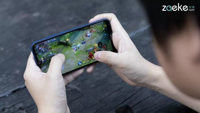性价比冠冕不再的Redmi 8&Redmi 8A,仍是足够好用的百元机