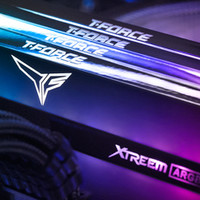 反射镜面灯效+铝合金材质：十铨发布T-Force家族*级 Xtreem ARGB DDR4 台式机内存