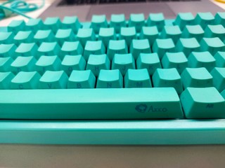 特别心水这抹绿 AKKO3087键盘