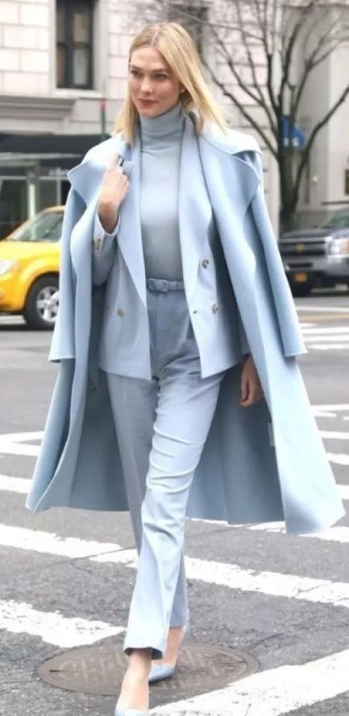 人美又多金?她的穿搭实在太有范儿!|FASHION