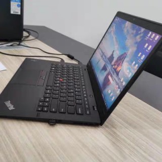 ThinkPad联想X1carbon超薄