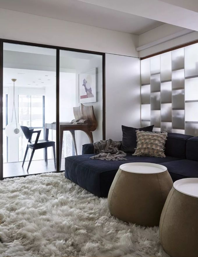 设计师爆改 306㎡ LOFT ,用玻璃夹层做出 600㎡ 既视感!