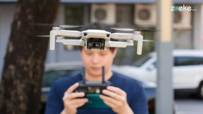 轻如鸿毛的大疆Mavic Mini,放到市场上却重若泰山
