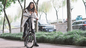 骑记电动助力自行车：带姑娘骑车郊游，车速是关键