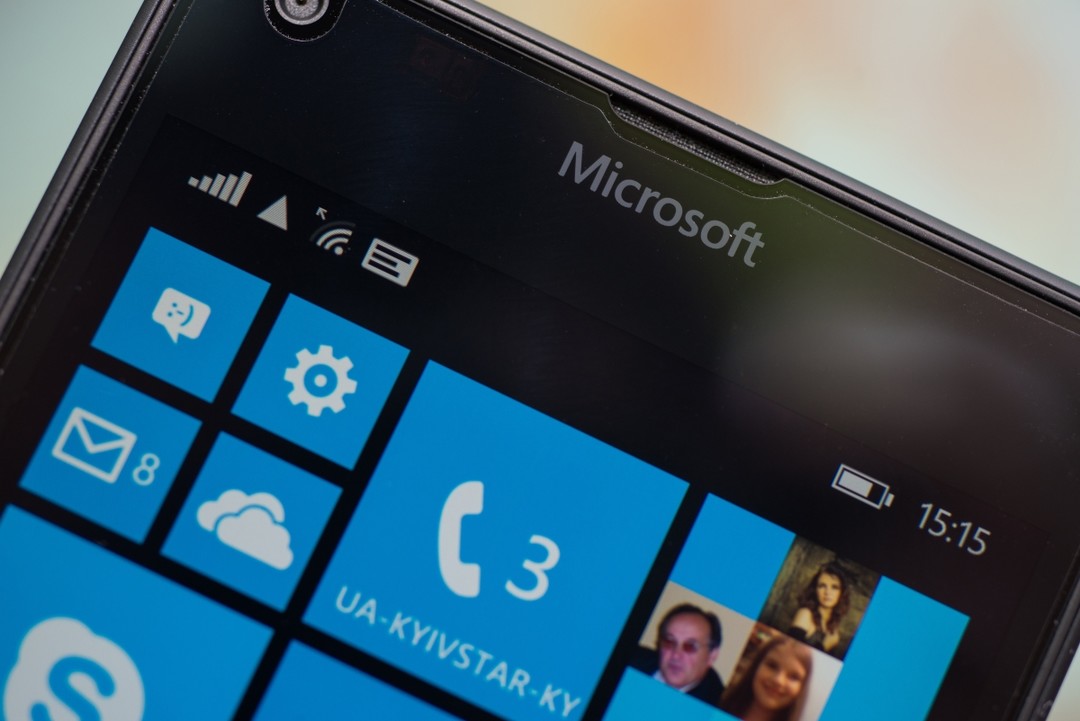 微软Windows 10 Mobile系统 正式终结，版本号停留在V1709，你是否用过磁贴设计的Win10手机？
