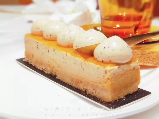 发现一家轻奢级法甜小店,好吃、好看、但...真的好贵