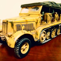 FOV 1:32 Sd.kfz. 7型8吨半履带牵引车