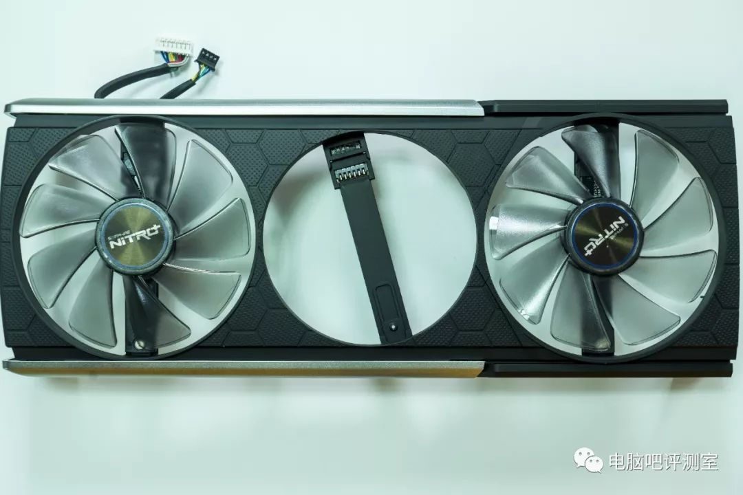 【八测】我想做回旗舰！蓝宝石RX 5700XT 8G 超白金OC评测