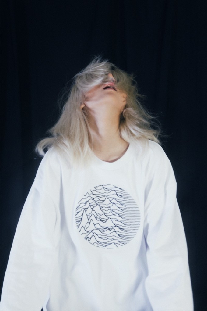 logo比歌曲出名系列:PLEASURES打造 Joy Division摇滚专辑《Unknown Pleasures》40周年限定单品
