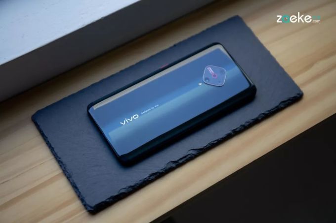 从几何菱形美学采撷灵感的 vivo Y9s,甩掉了一成不变的沉闷设计