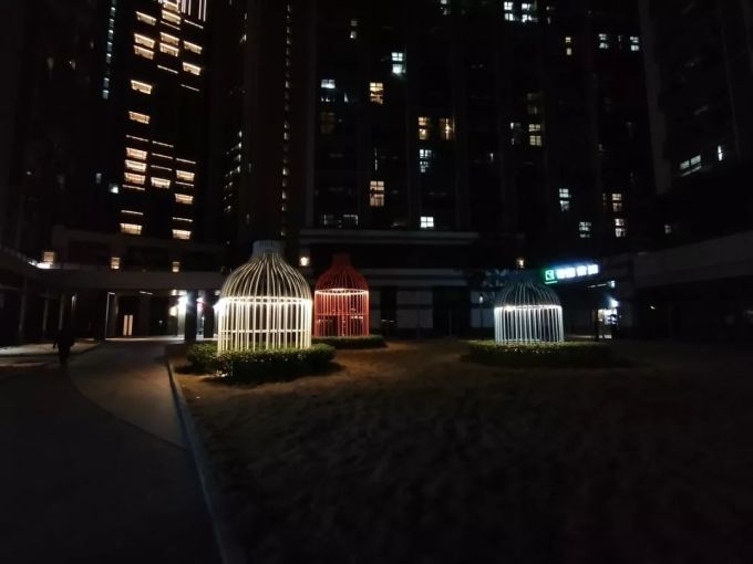 从几何菱形美学采撷灵感的 vivo Y9s,甩掉了一成不变的沉闷设计