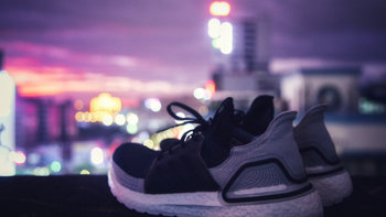 J叉的使用体验 篇二：ultra boost 2019一个月的穿着体验 