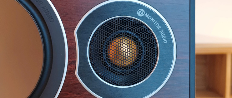 叶大叔的闲杂生活篇一猛牌铜系列bronze2音箱中的高尔夫r