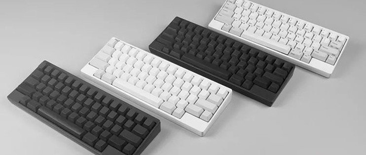 Ultimate Hacking Keyboard 青軸 無刻印 | labiela.com