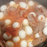 番茄牛肉+鹌鹑蛋一锅炖