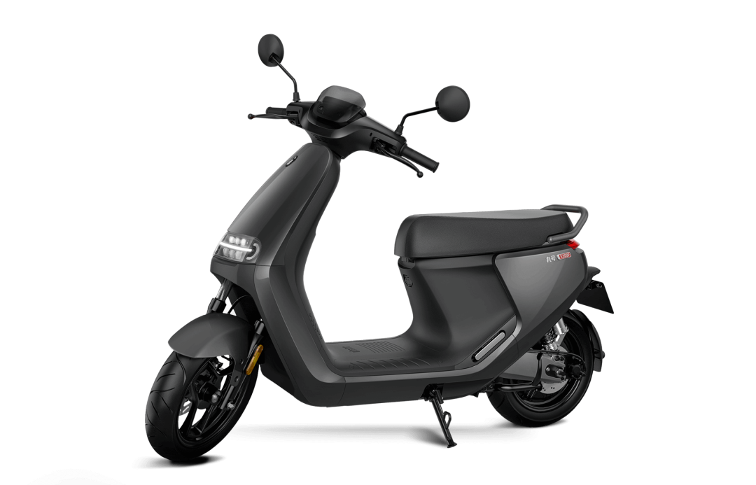 感应解锁3秒加速ninebot发布九号电动e系列智能电动摩托车