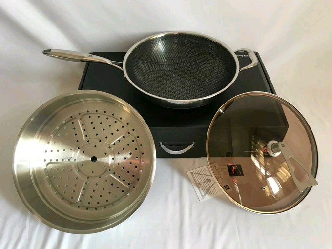 双立人烹饪锅具