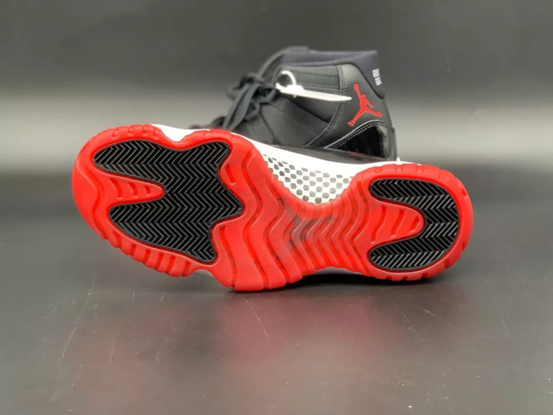 WEN球鞋测评-开箱 | Air Jordan 11 Bred开箱速递 真真正正的为情怀买单 本次复刻和之前有何异同？