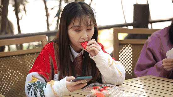 今天的我，是草莓味的！点击揭秘杭州女孩zui爱的“莓好时光”
