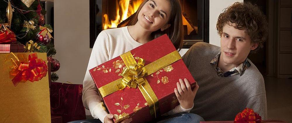 求生欲手册，盘点圣诞或跨年适合送女神的礼物你考虑哪个？