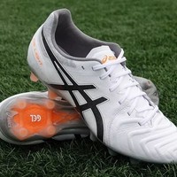ASICS发布全新DS LIGHT足球鞋