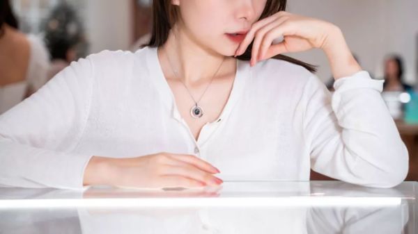 在K11的北欧珠宝艺术馆里,如何精选一份「破格」的圣诞礼物?