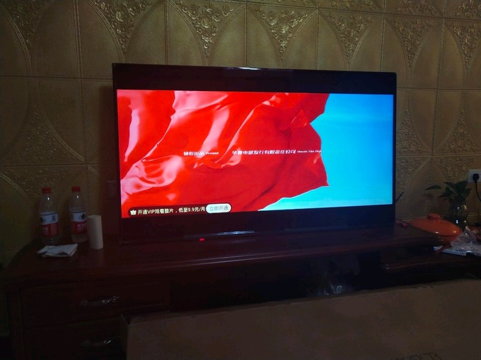 长虹电视