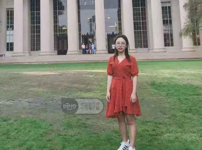 帮你选款 | 年轻老师怎么穿?方脸如何平衡幼稚和老气?