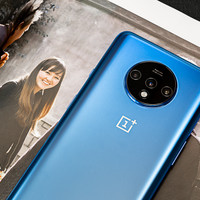 90Hz屏幕刷新真的好？从OnePlus 7Pro到7T，一加为何如此执着的剑走偏锋