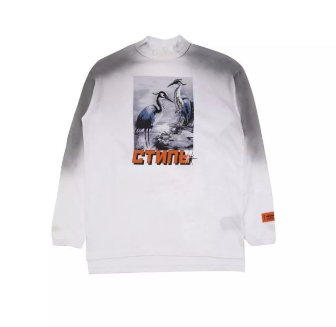 潮闻快食 | BAPE®2020年春夏系列LOOKBOOK发布;Burberry推出豹纹AirPods保护套!
