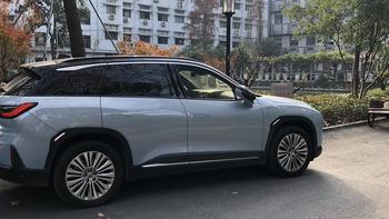 汽车 篇三：ES6深度测评：国产纯电动中大型SUV的标兵，ADAS融合感知线路的新秀